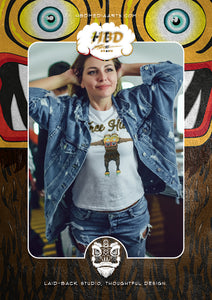 Women's fitted eco tee: Free Hugs